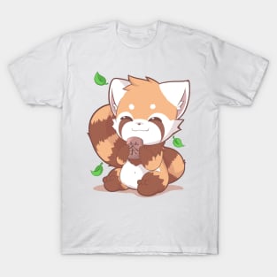 Cute chibi red panda fox T-Shirt